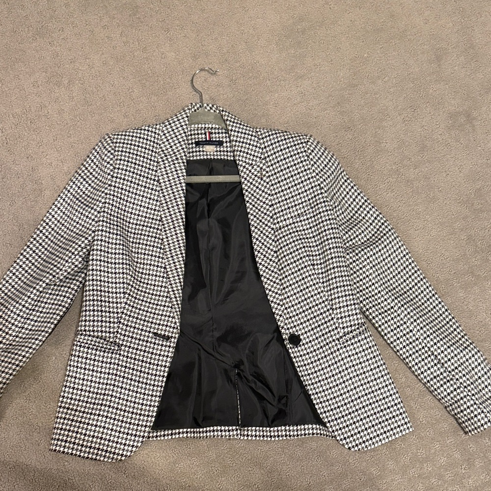 Tommy Hilfiger Black and White Houndstooth Blazer